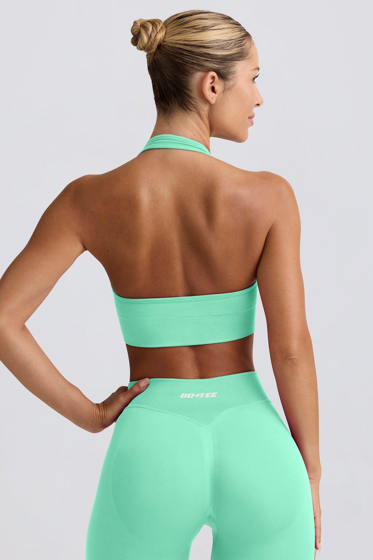Define Luxe Halterneck Sports Bra In Mint