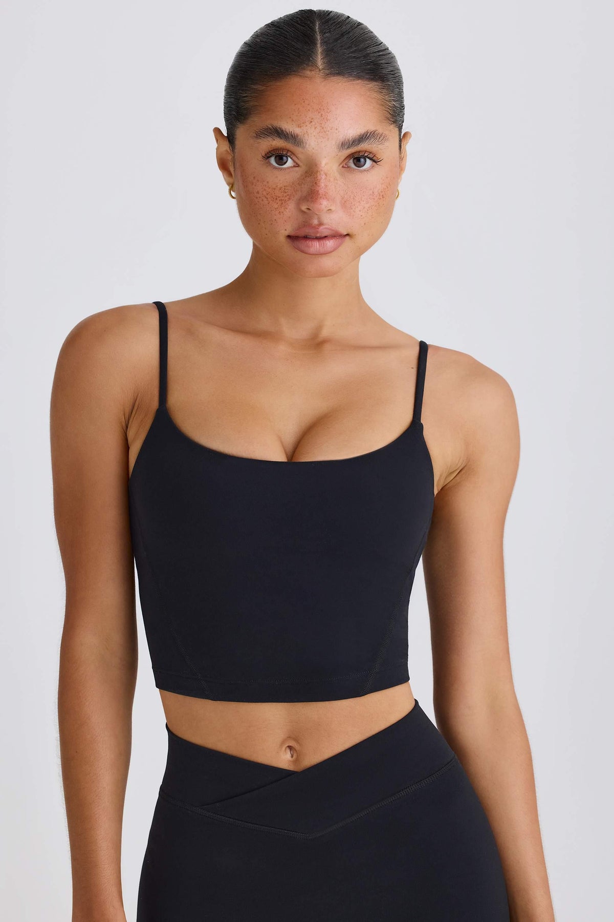 Soft Active Tank Top In Black