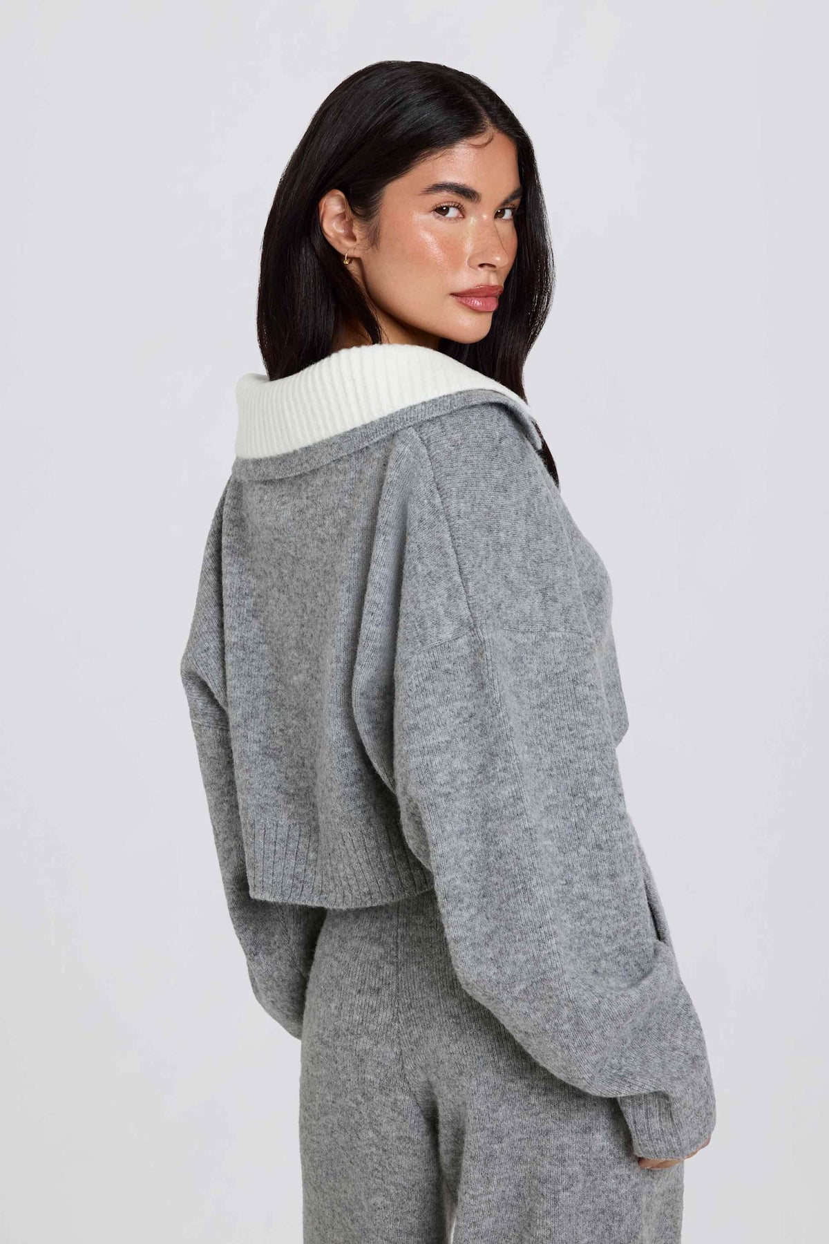Soft Knit Layered Collar Cropped Jumper In Grey