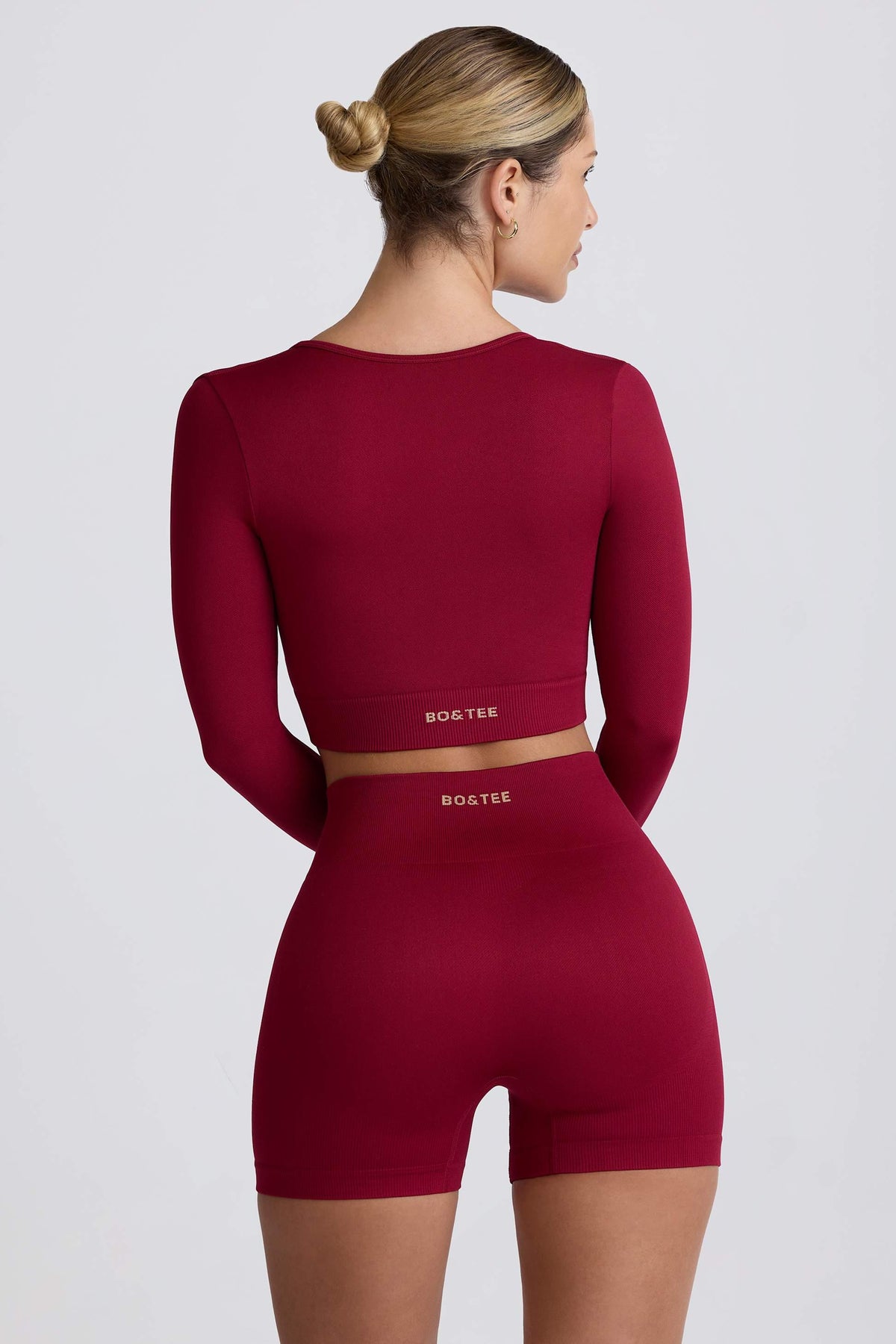Super Sculpt Seamless Long-sleeve Crop Top In Burgundy