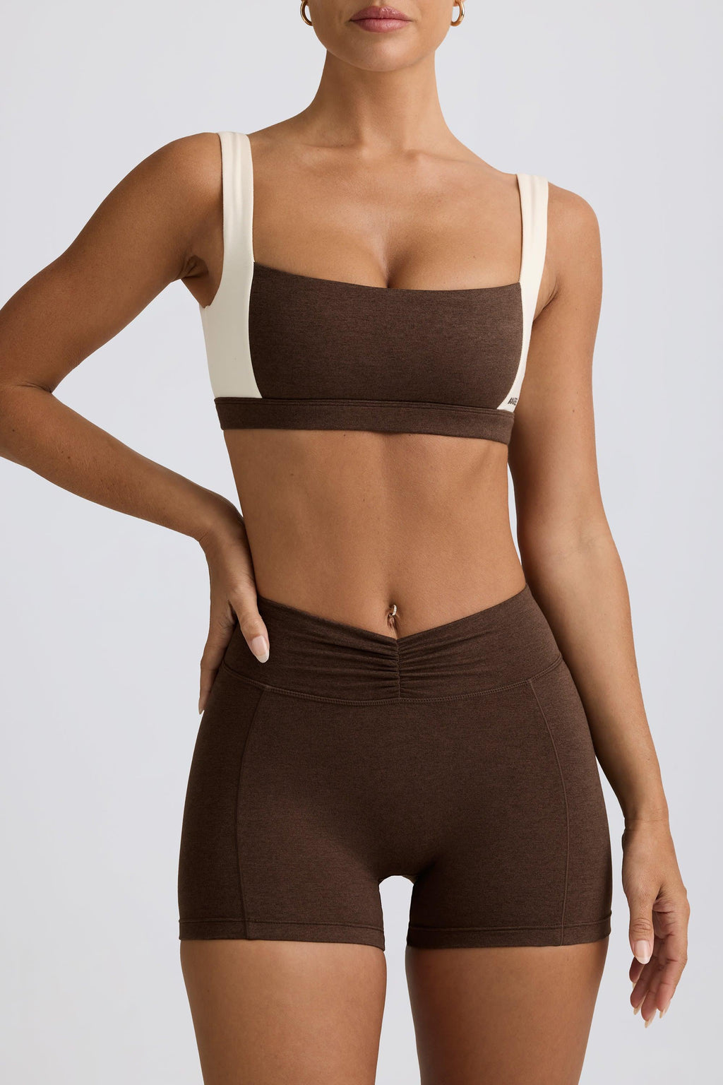 Contrast Sports Bra In Pecan Marl