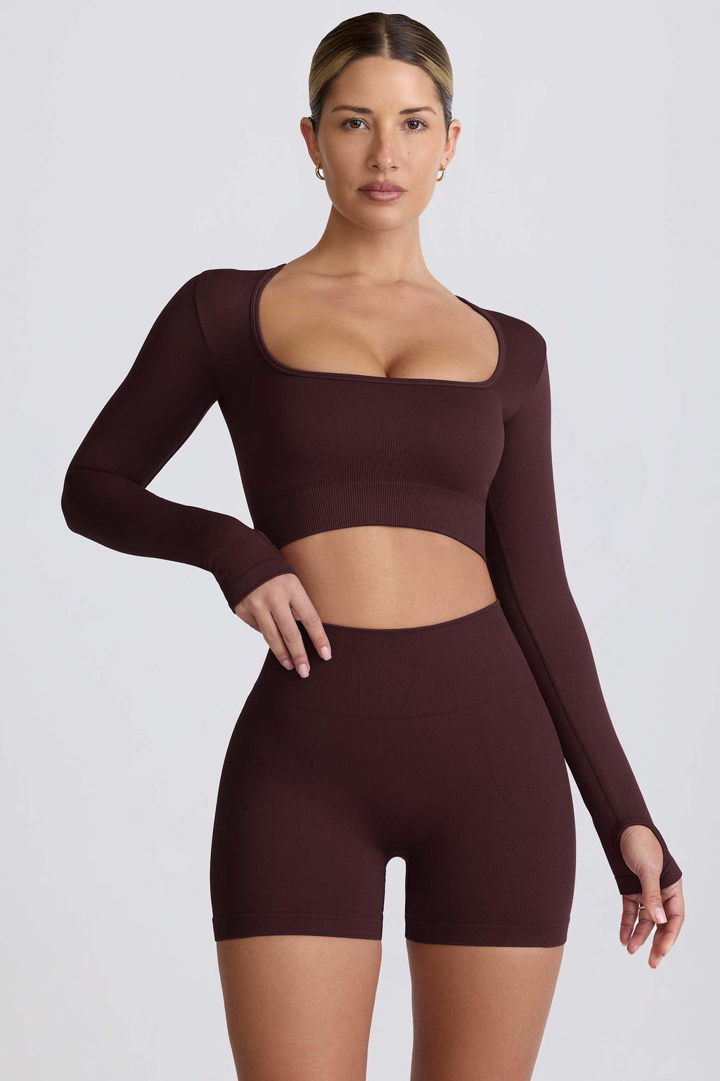 Super Sculpt Seamless Long-sleeve Crop Top In Chocolate