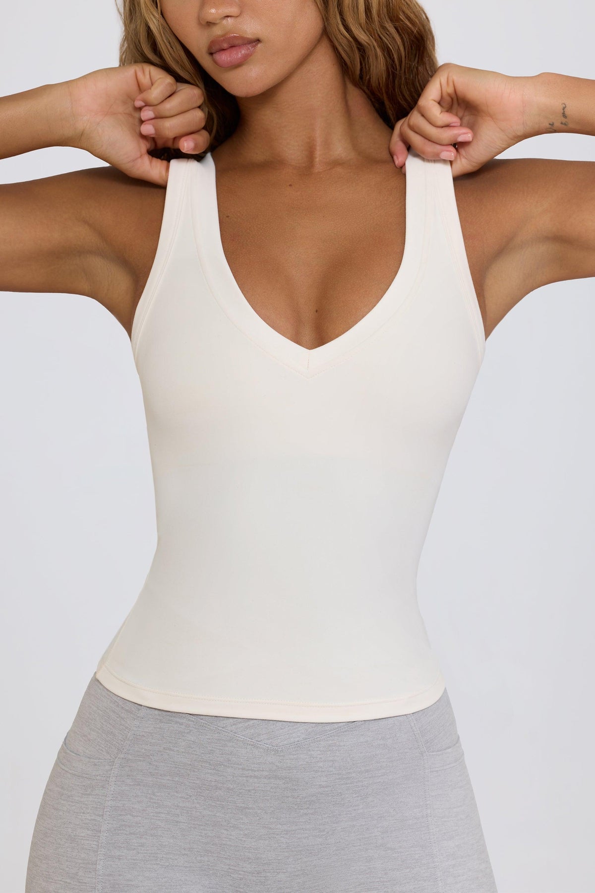 Soft Active V-neck Tank Top In White