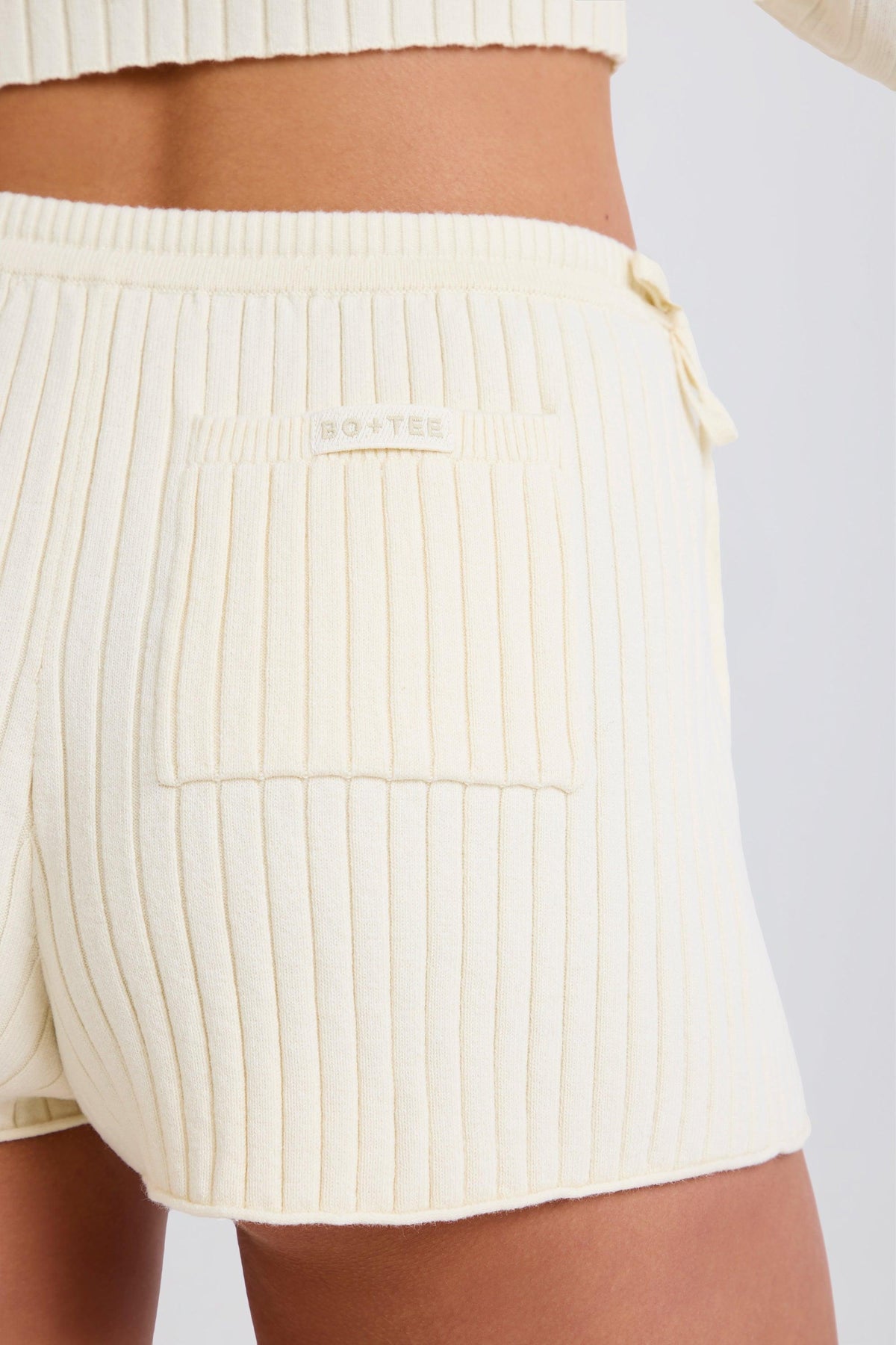 Ribbed Knit Tie Mini Shorts In Cream