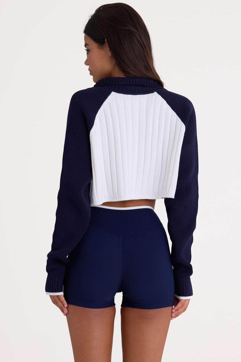 Ribbed Knit Quarter-zip Cropped Jumper In Midnight