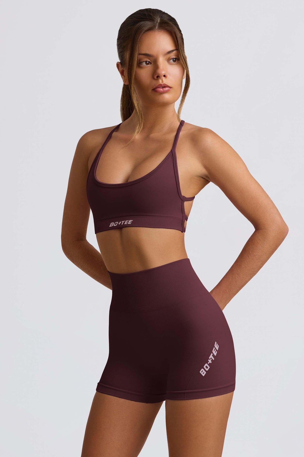 Super Sculpt Seamless Mini Shorts In Burgundy