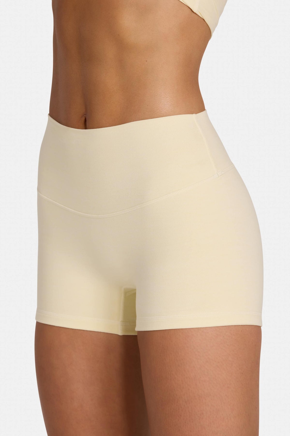 Soft Active Mini Shorts In Lemon Marl