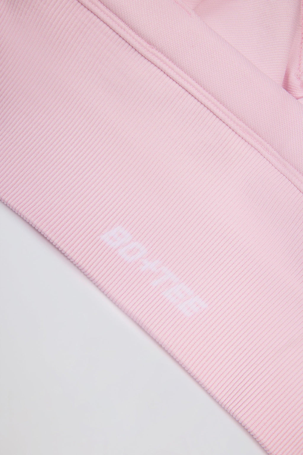 Super Sculpt Seamless Crossback Sports Bra In Soft Pink