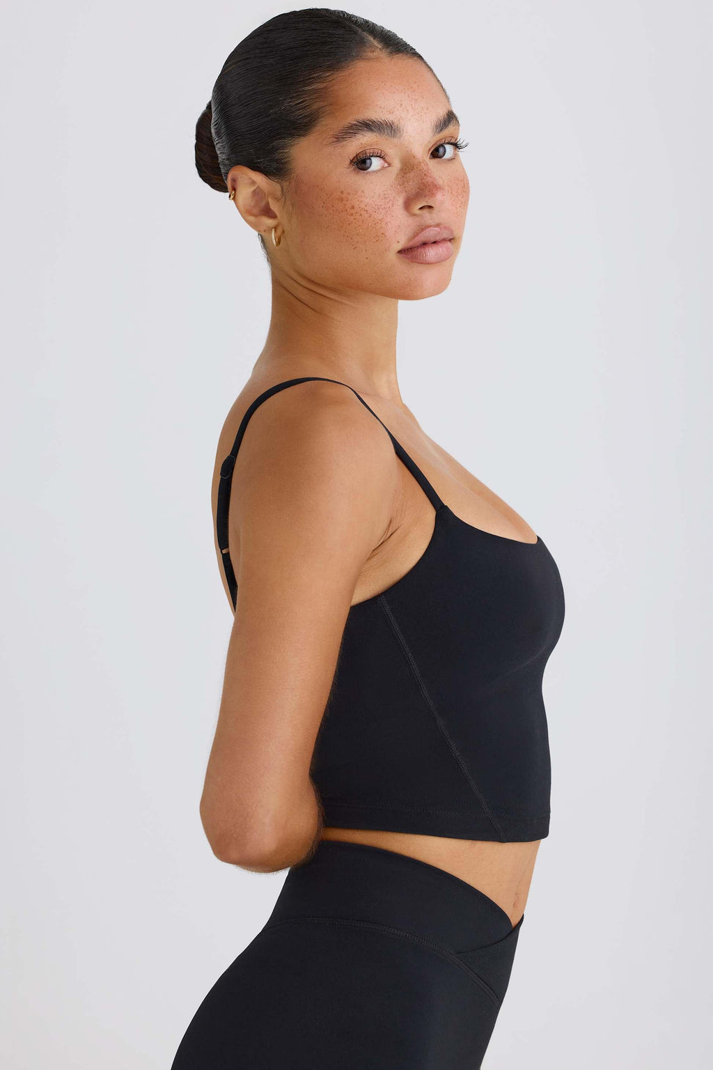 Soft Active Tank Top In Black