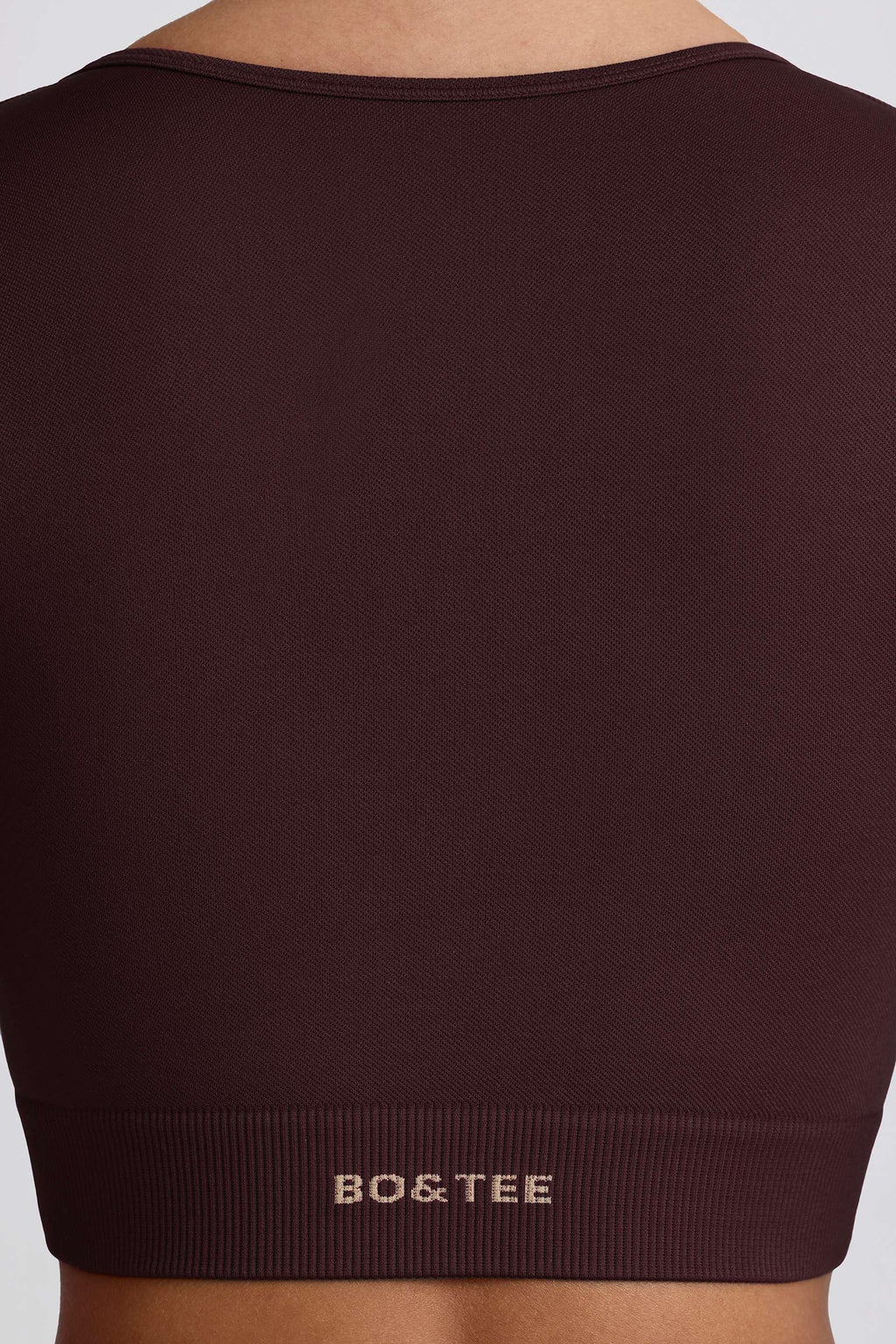 Super Sculpt Seamless Long-sleeve Crop Top In Chocolate