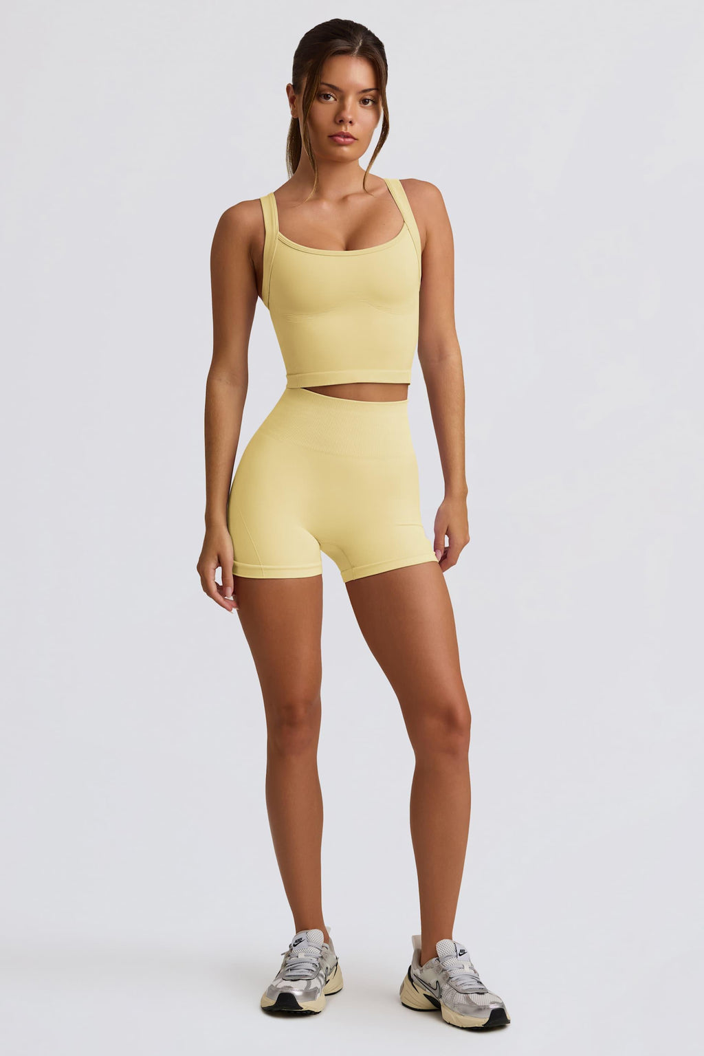 Super Sculpt Seamless Longline Camisole Top In Butter Yellow