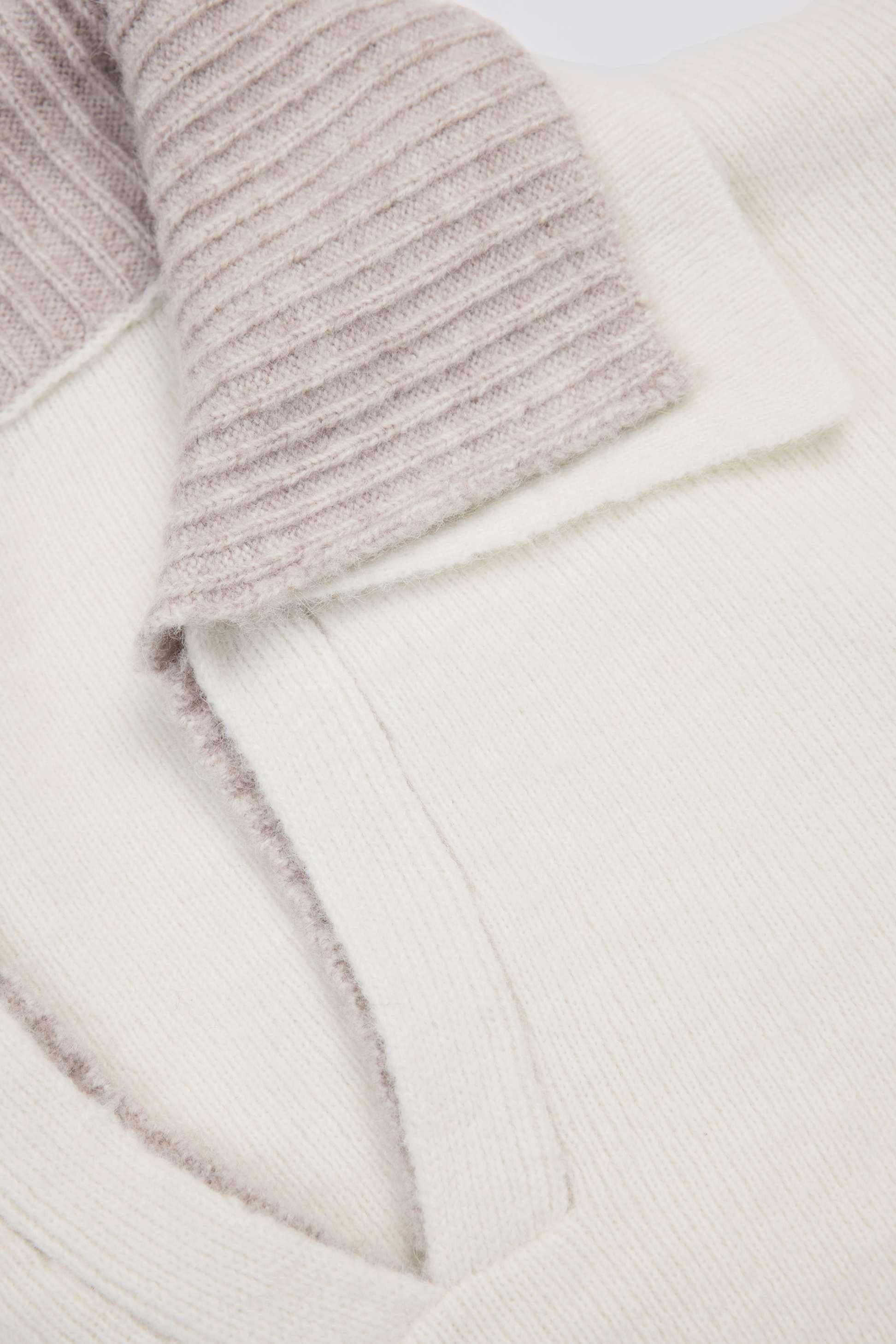 Soft Knit Layered Collar Cropped Jumper In Ivory